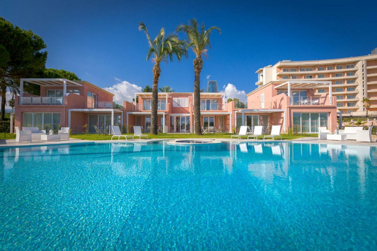 Residence Delfino, Portorosa フルナリ エクステリア 写真