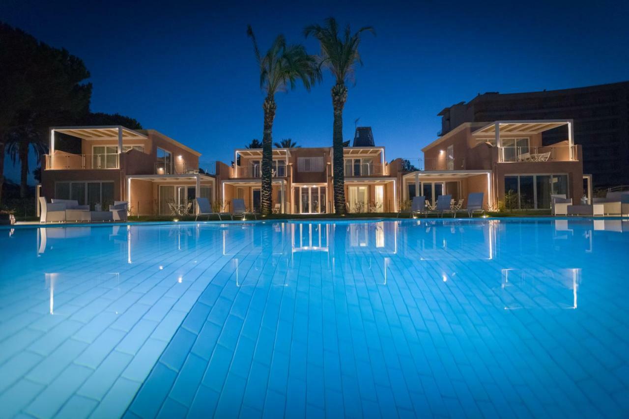 Residence Delfino, Portorosa フルナリ エクステリア 写真
