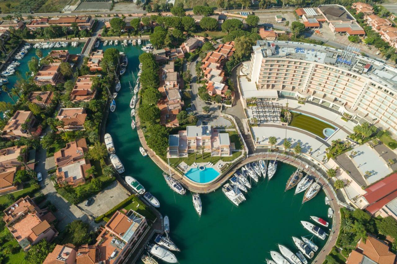 Residence Delfino, Portorosa フルナリ エクステリア 写真