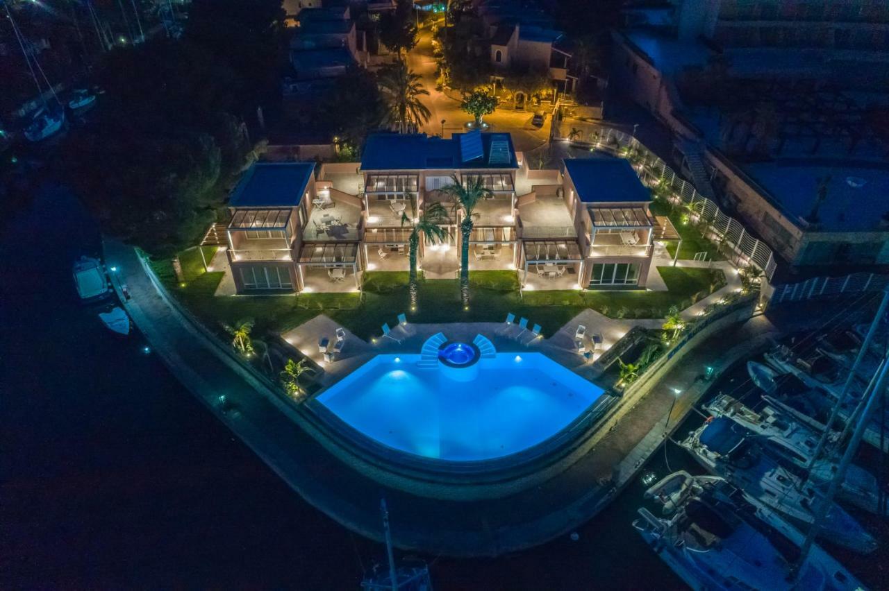 Residence Delfino, Portorosa フルナリ エクステリア 写真