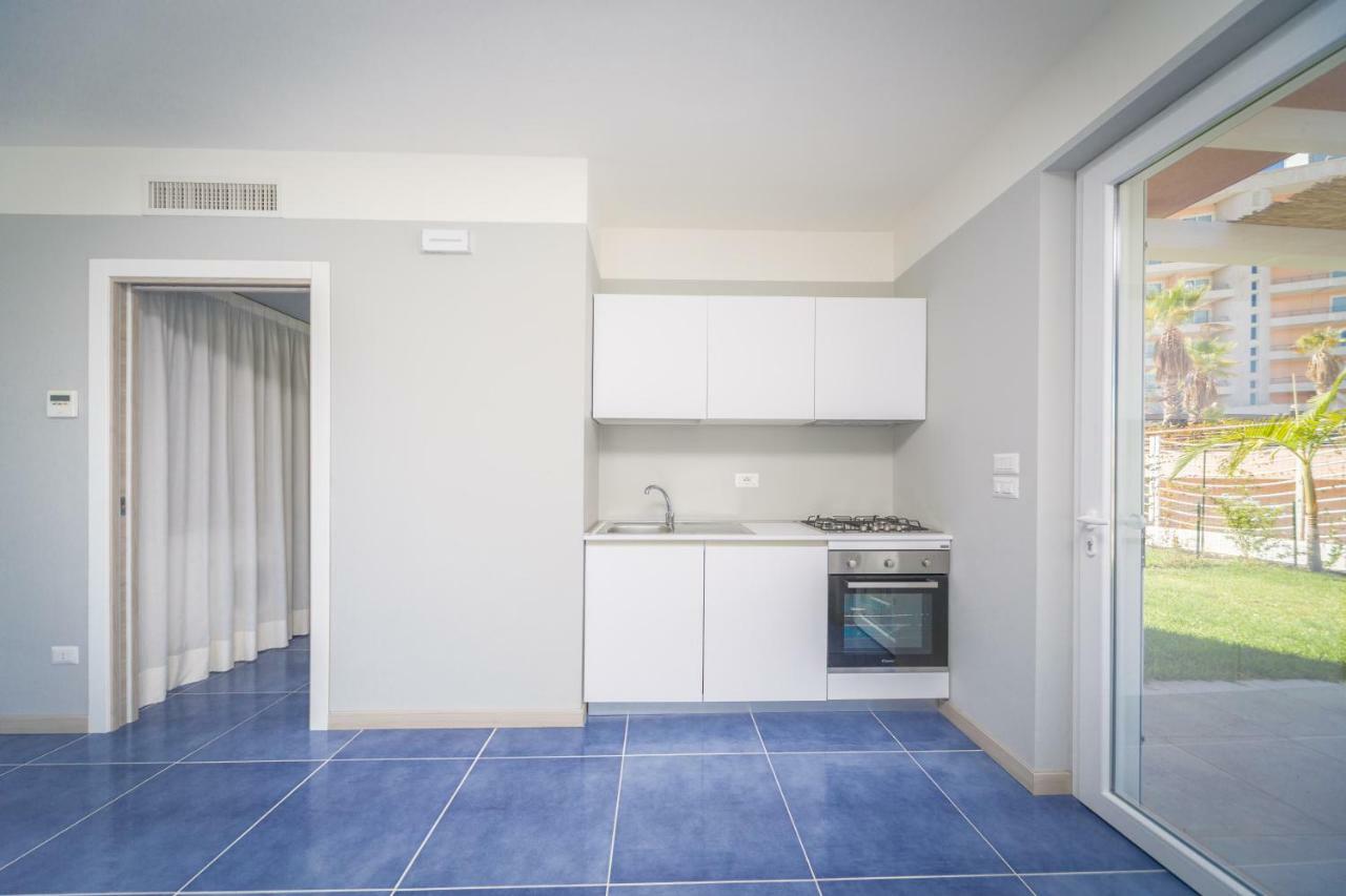 Residence Delfino, Portorosa フルナリ エクステリア 写真