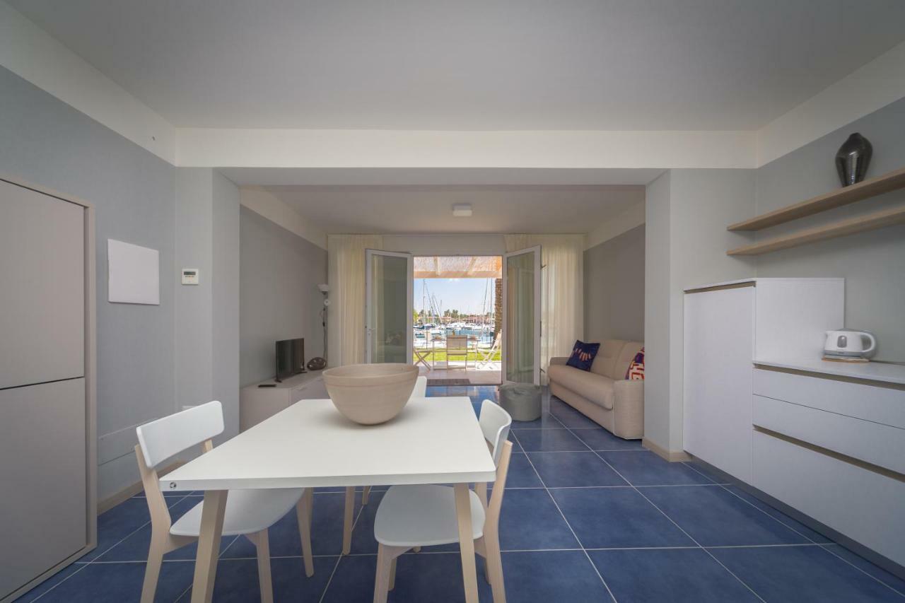 Residence Delfino, Portorosa フルナリ エクステリア 写真