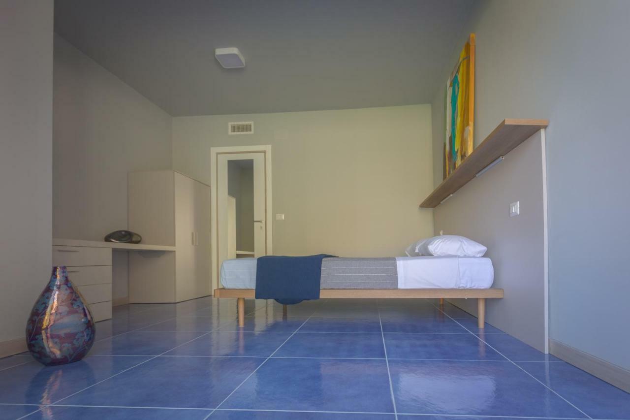 Residence Delfino, Portorosa フルナリ エクステリア 写真